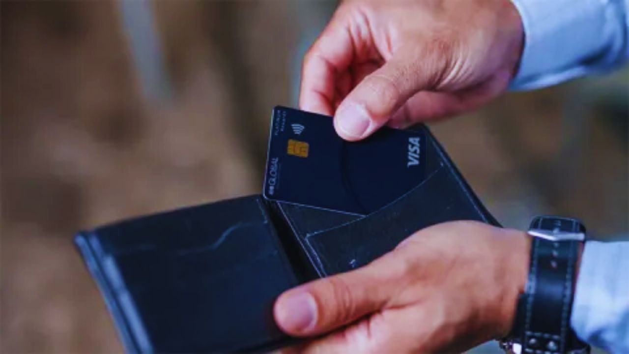 Descubre más beneficios: Cómo aprovechar al máximo las recompensas y ventajas de viaje de tu tarjeta de crédito Visa